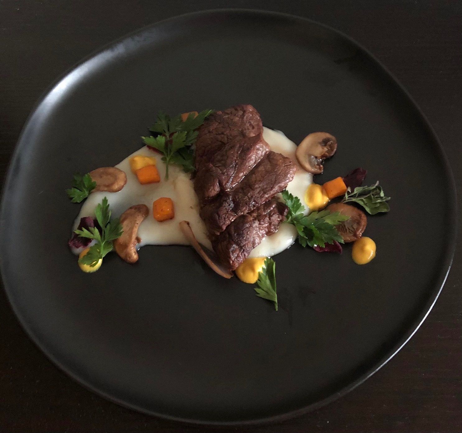 Beef tenderloin with mushrooms and parsnip puree